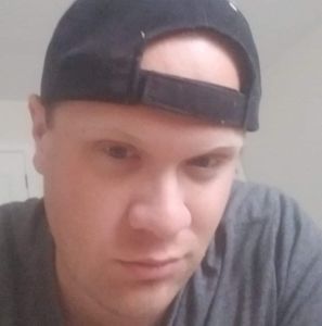 Meet your Posher, Travis